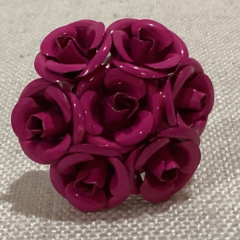 Pink Roses Statement Ring - Picture 6 of 8